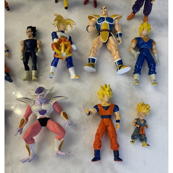Dragon Ball Z LOT OF (27) Figures BANDAI 90s Early 2000’s - Picture 3 of 16
